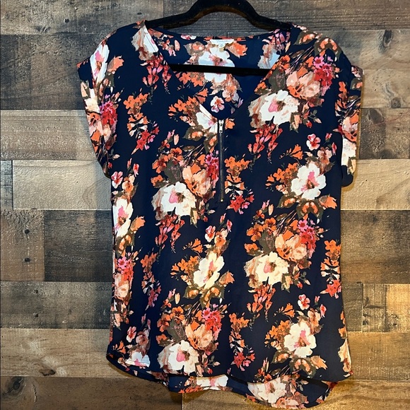 tovia 🌸 Navy Floral Blouse with Orange and Pink Accents - Picture 1 of 3